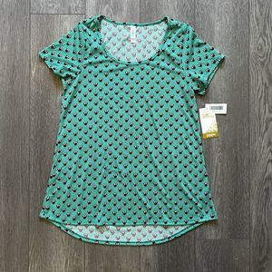NWT LuLaRoe Disney Minnie Mouse Print Classic T Shirt Green Maroon Size Small